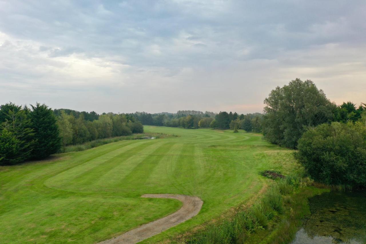 The Essex Golf & Country Club Hotel Coggeshall Εξωτερικό φωτογραφία