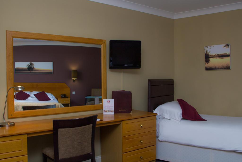 The Essex Golf & Country Club Hotel Coggeshall Εξωτερικό φωτογραφία